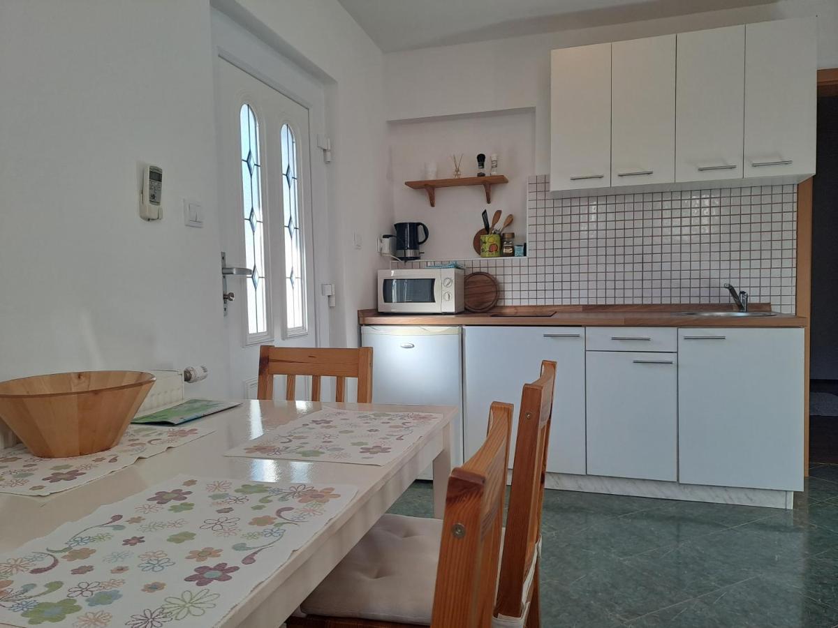 זאדאר Apartments Lara & Luka מראה חיצוני תמונה