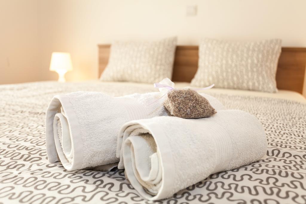 זאדאר Apartments Lara & Luka מראה חיצוני תמונה