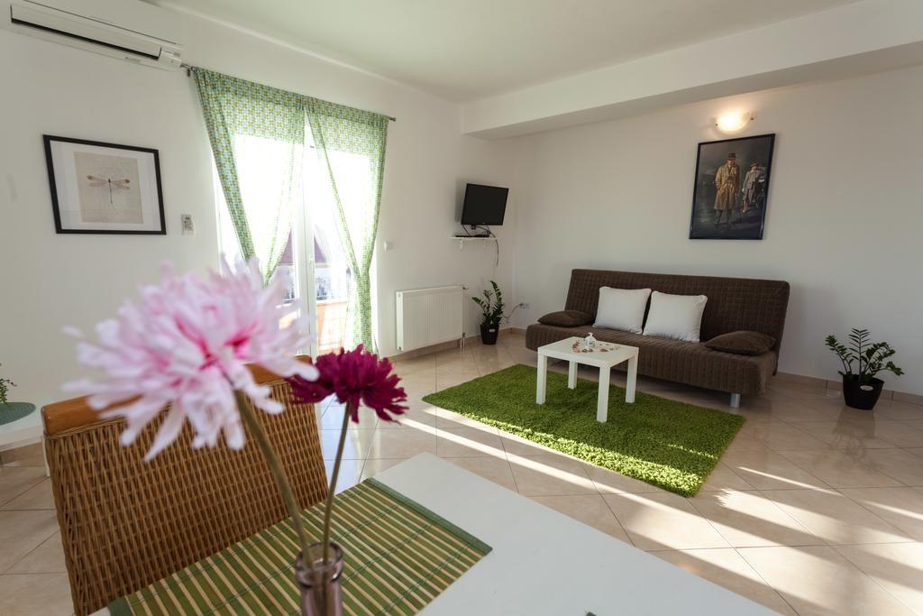 זאדאר Apartments Lara & Luka חדר תמונה
