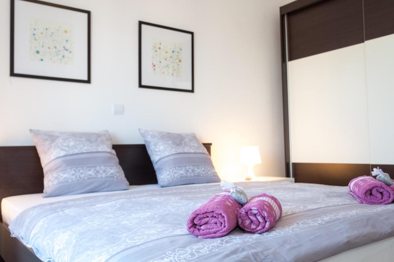 זאדאר Apartments Lara & Luka מראה חיצוני תמונה