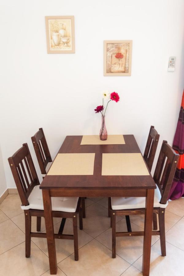 זאדאר Apartments Lara & Luka מראה חיצוני תמונה